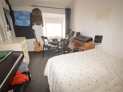 Picture 11